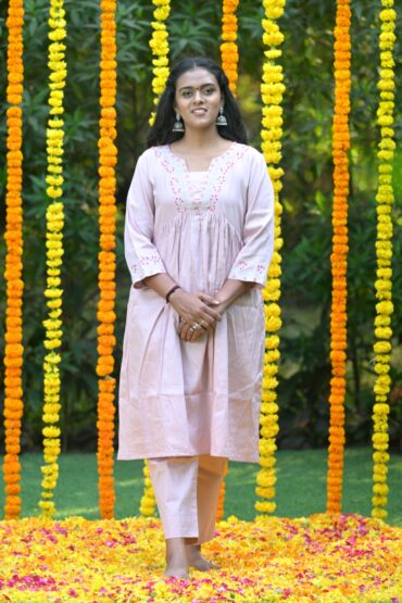 Girliesh Gulabi